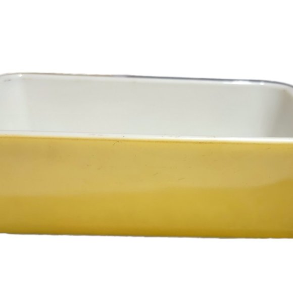 vintage  #0503 1.5 Quart 1950's yellow rectangular refrigerator baking dish - Picture 1 of 7